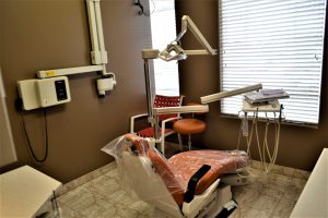 empty dentist patient room