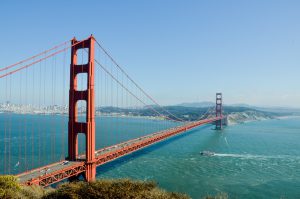 the red san fransisco bridge